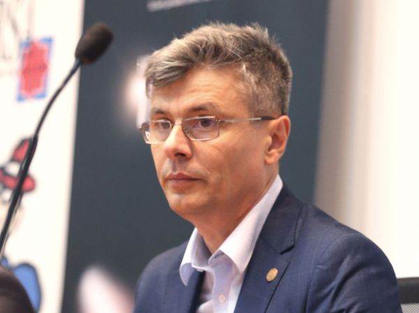 Virgil Popescu: ”România nu este într-o iminentă situaţie de blackout”